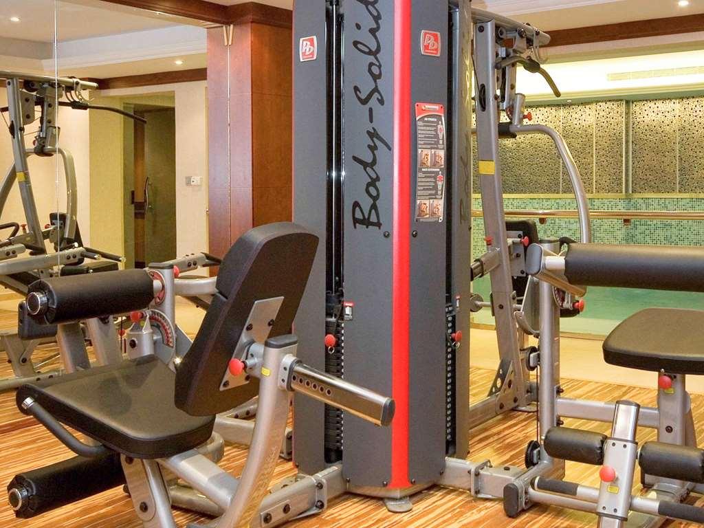 Mercure Al Hamra 4*